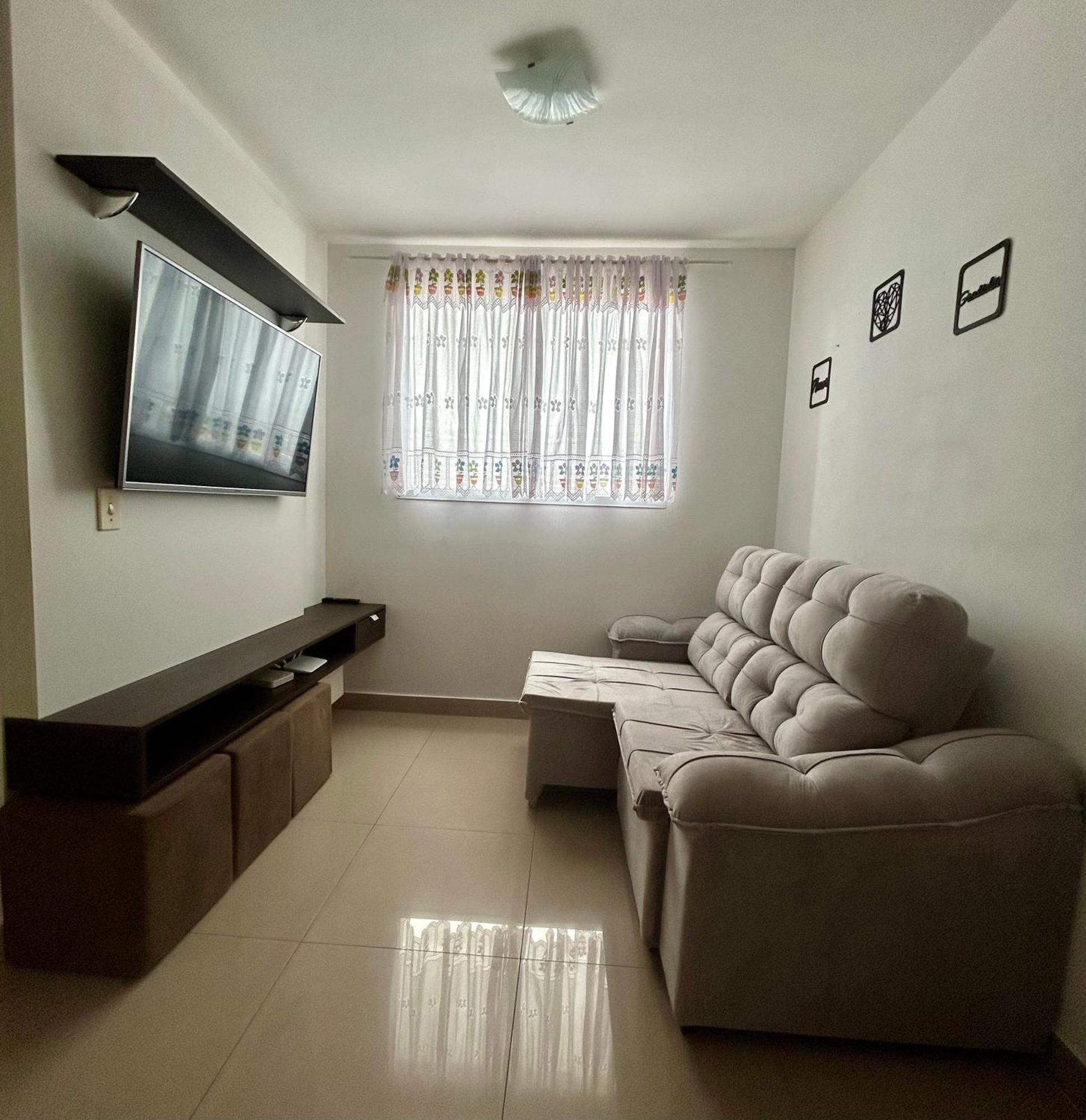 Ap Completo Vista Para Rua Arcond Wifi Piscina Londrina Luaran gambar